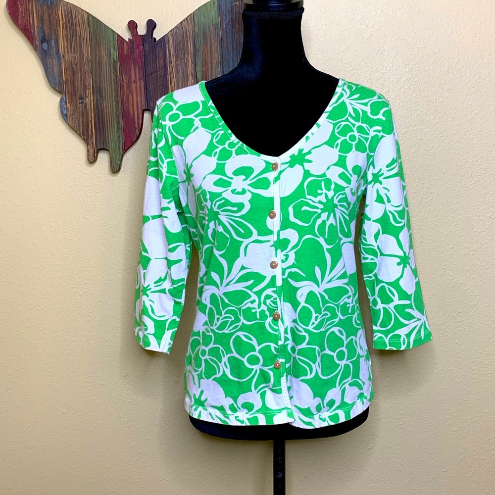 Toffee Apple Button Down V-neck Top